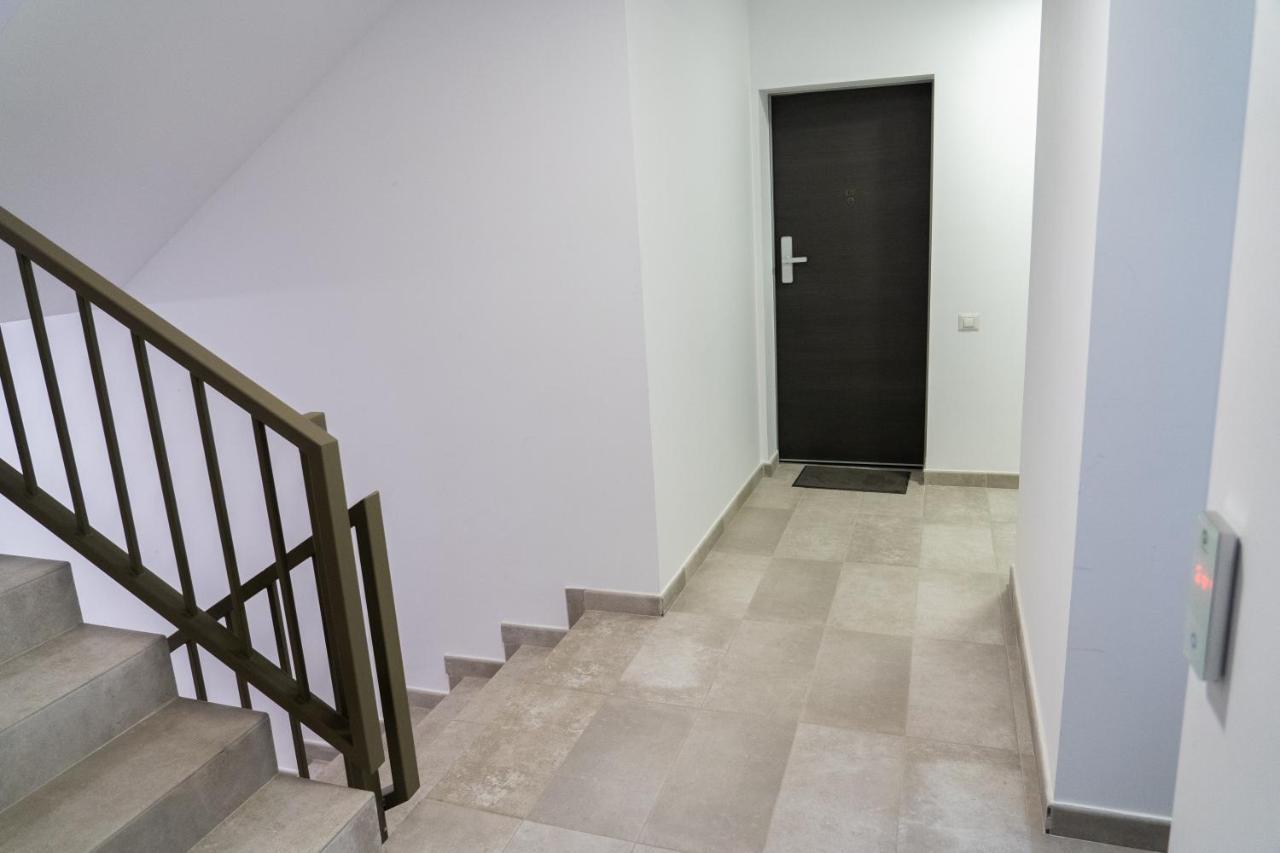 Citadela North 1Br Apartment W Security And Self Check In ブカレスト エクステリア 写真